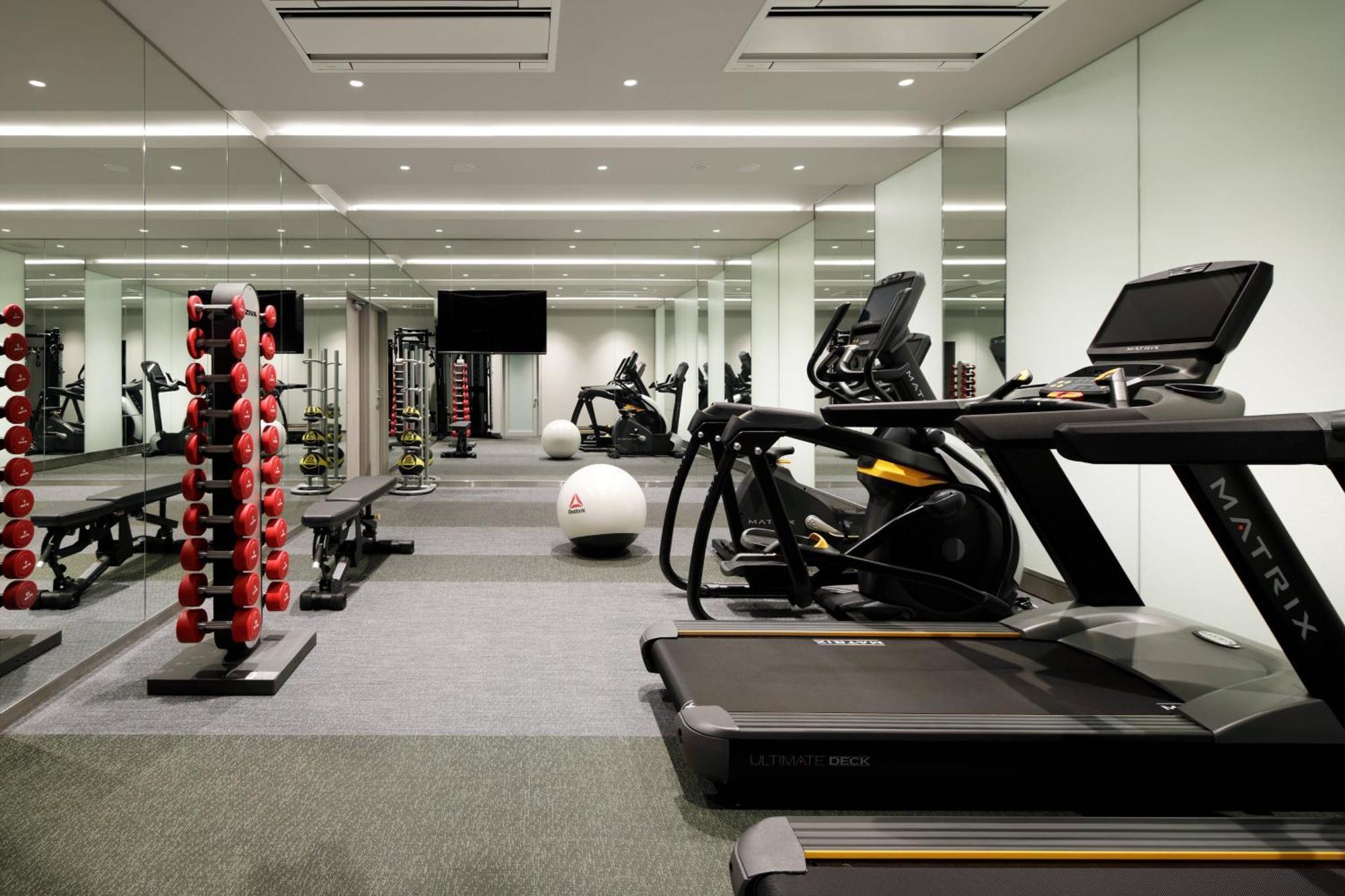 Courtyard By Marriott Osaka Honmachi Hotel Екстериор снимка